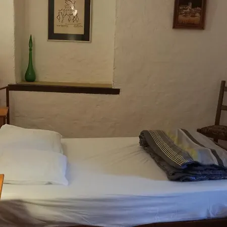 Holiday home A L'ombre Des Micocouliers